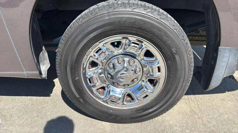 2017 Nissan NV