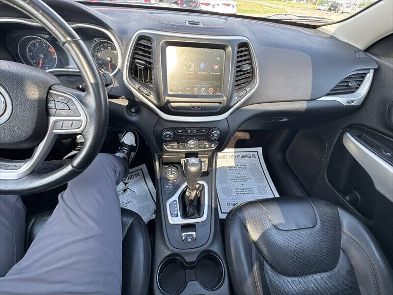 2017 Jeep Cherokee Trailhawk