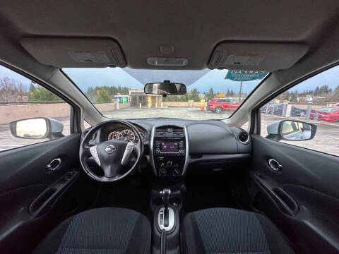 2017 Nissan Versa Note SV