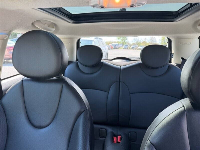 2013 MINI Hardtop Cooper