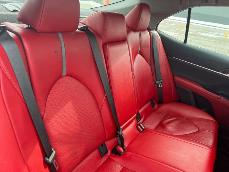 2019 Toyota Camry XSE V6