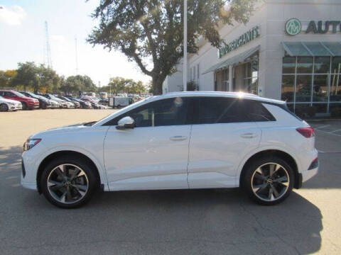 2022 Audi Q4 e-tron quattro Premium Plus 50