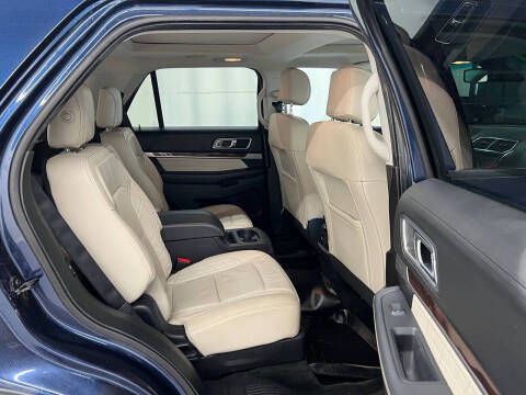 2016 Ford Explorer Platinum