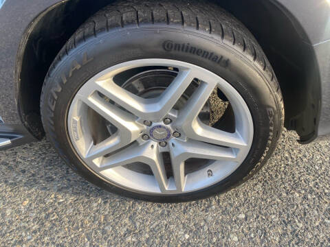 2013 Mercedes-Benz GL-Class GL 550 4MATIC