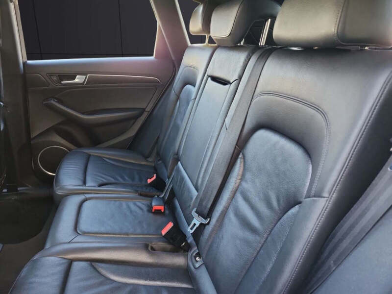 2016 Audi Q5 2.0T quattro Premium Plus