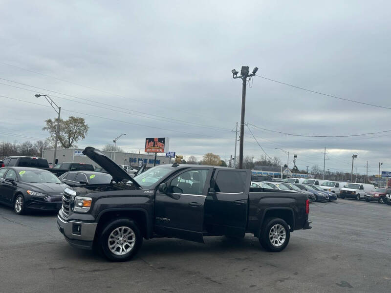 2015 GMC Sierra 1500 SLE photo 28