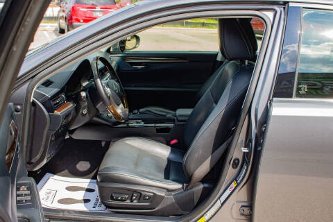2015 Lexus ES 350 Crafted Line