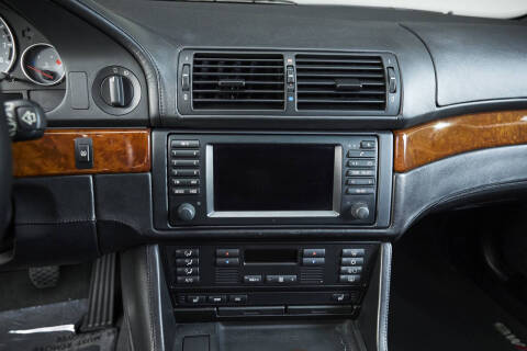 2001 BMW M5