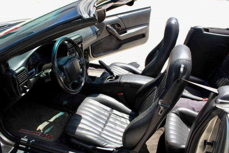 2000 Chevrolet Camaro