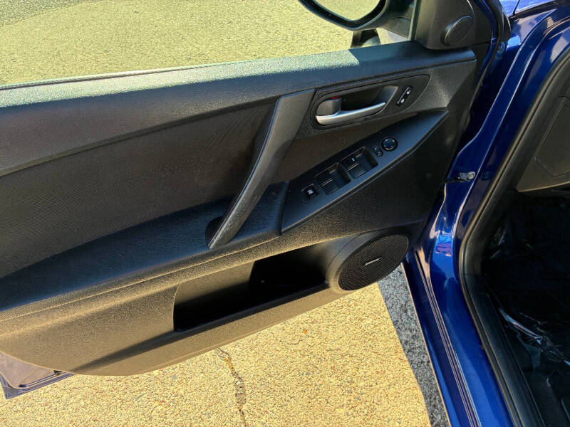 2013 Mazda MAZDA3 i Touring