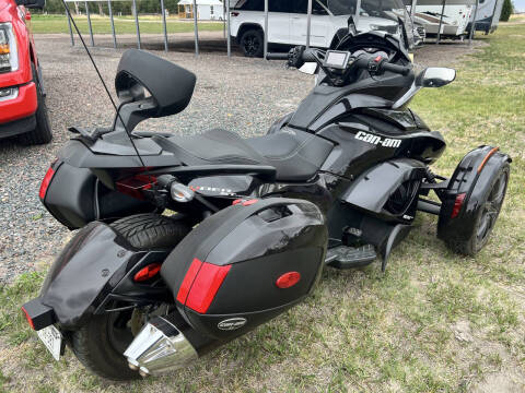 2013 Can Am Spyder  ST Limited