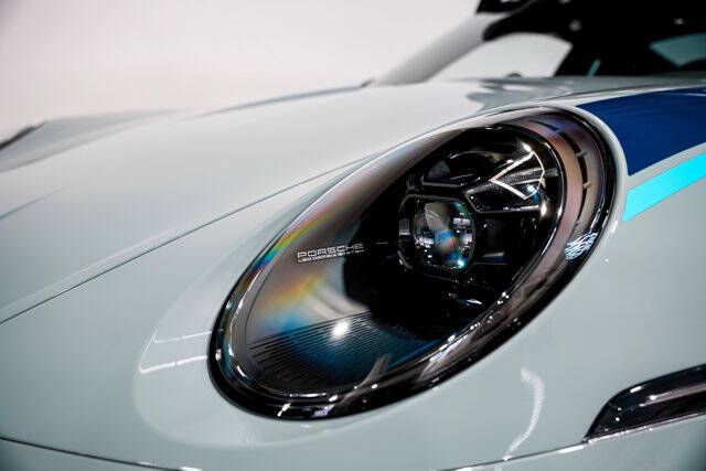 2023 Porsche 911 Dakar