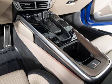 2025 Porsche 911 Carrera