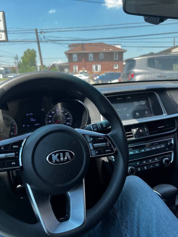 2020 Kia Optima LX