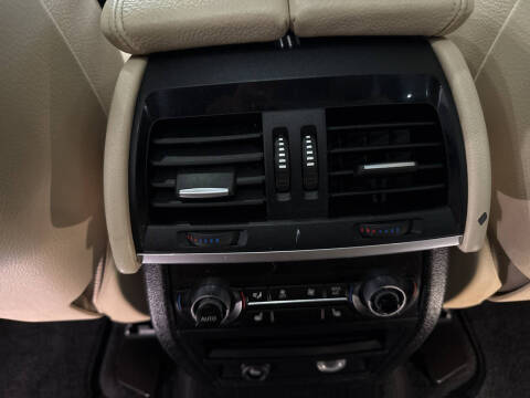 2016 BMW X5 xDrive50i