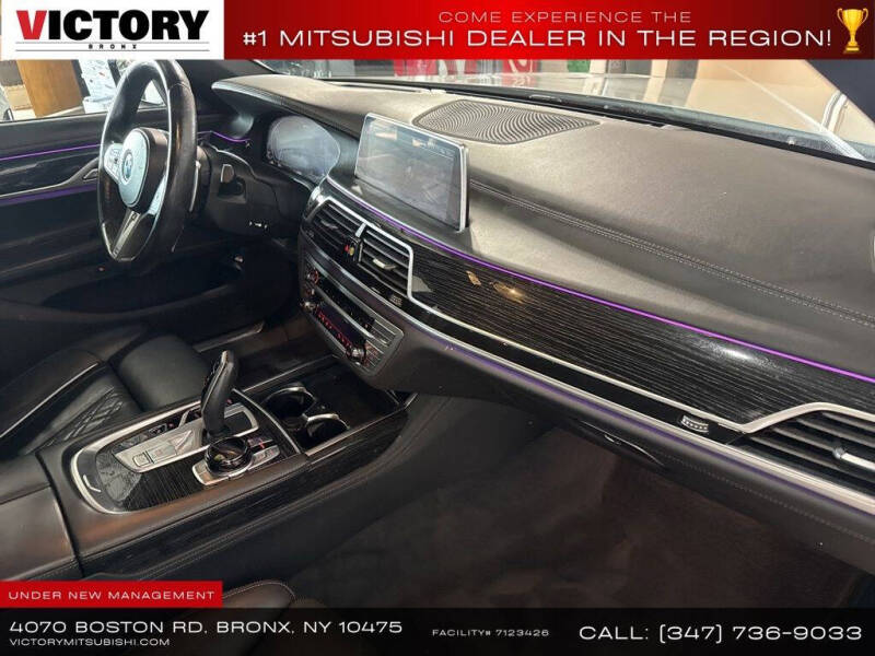 2022 BMW 7 Series 745e xDrive