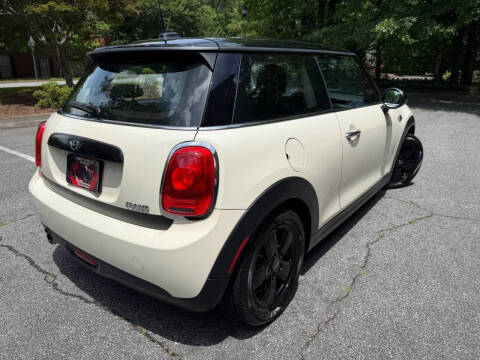 2017 MINI Hardtop 2 Door Cooper