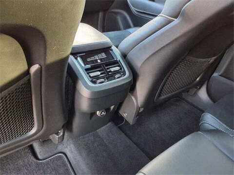 2019 Volvo XC90 T5 R-Design