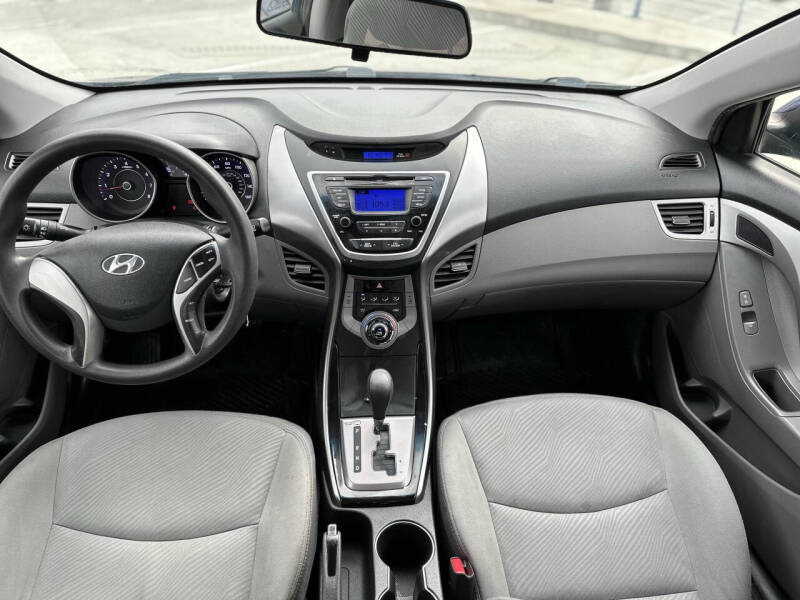 2013 Hyundai Elantra GLS