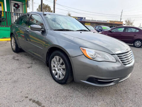 2013 Chrysler 200 LX