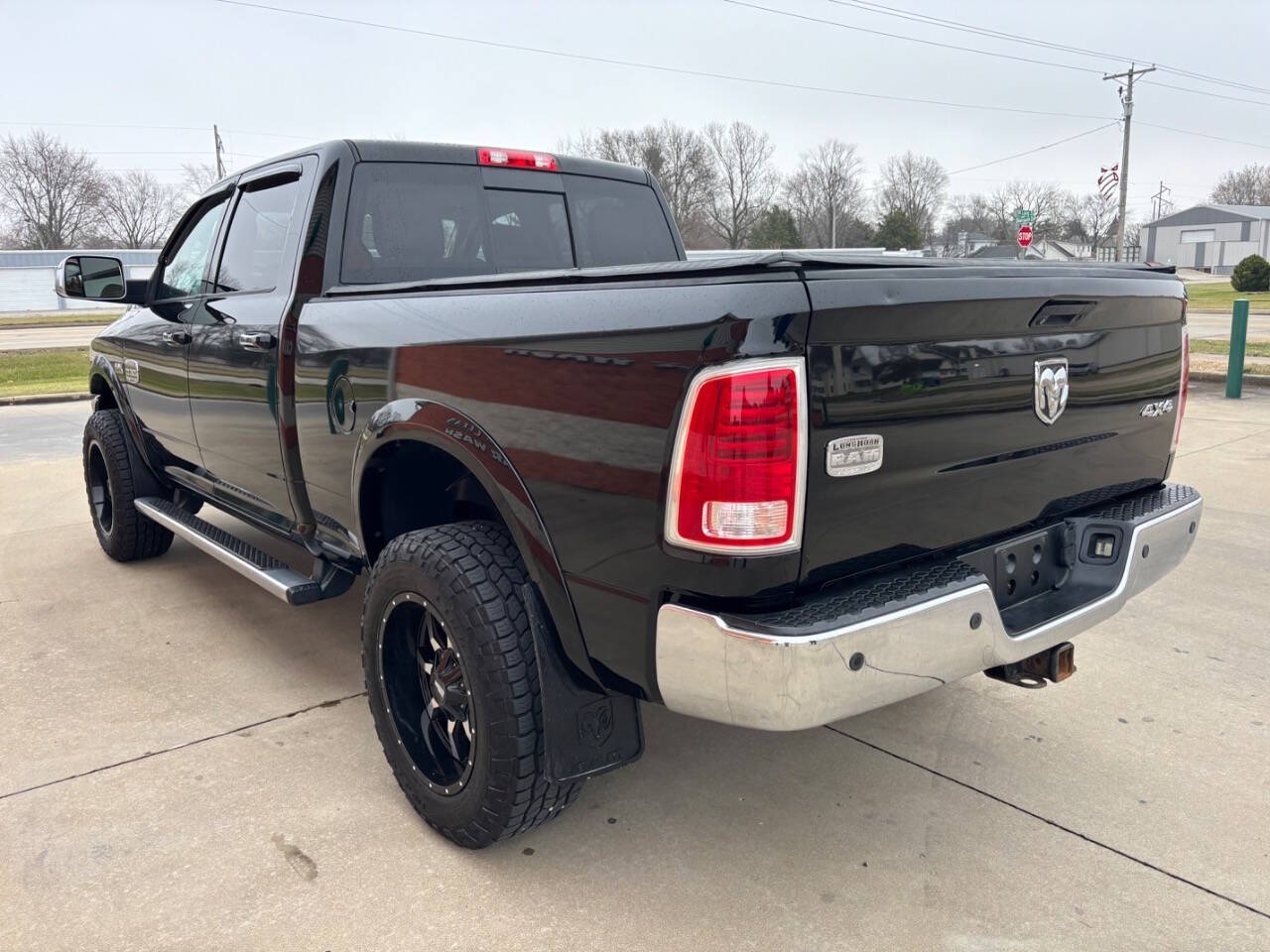 2013 Ram 2500 for sale at Illinois Auto Wholesalers in Tolono, IL