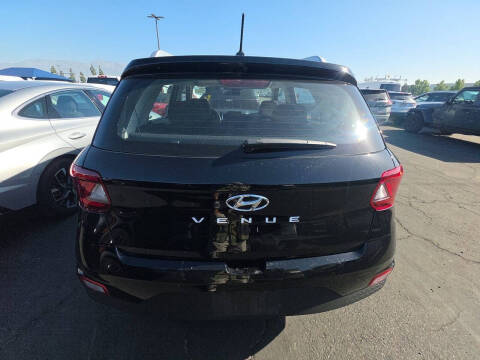 2025 Hyundai Venue SEL