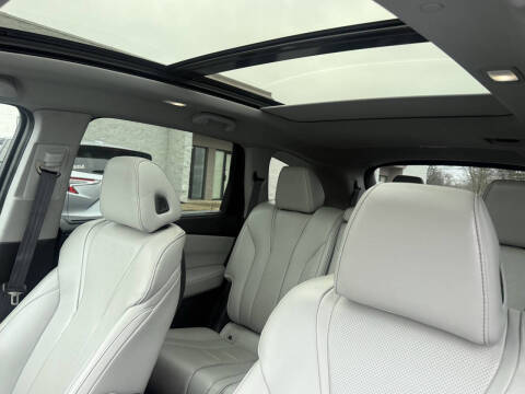 2024 Acura MDX SH-AWD w/Tech