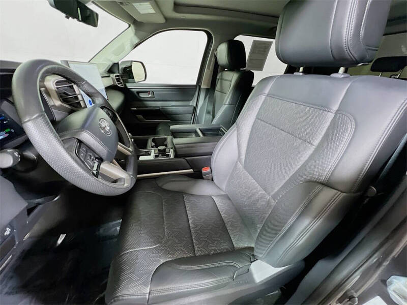 2024 Toyota Tundra Limited HV