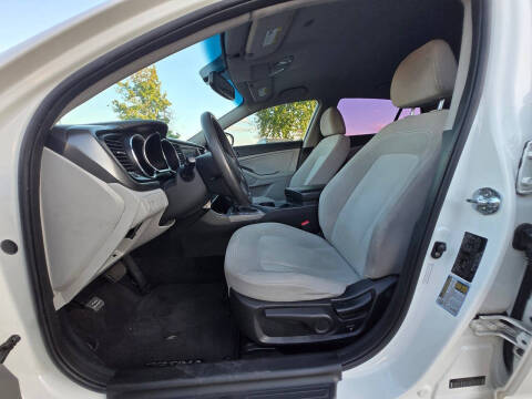 2011 Kia Optima LX