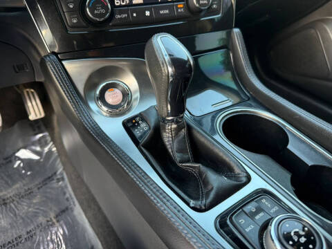 2017 Nissan Maxima