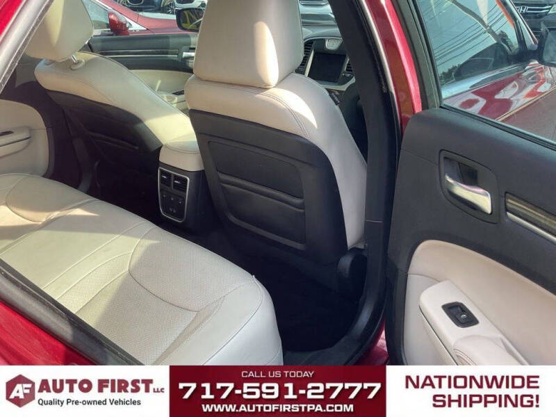 2018 Chrysler 300 Limited