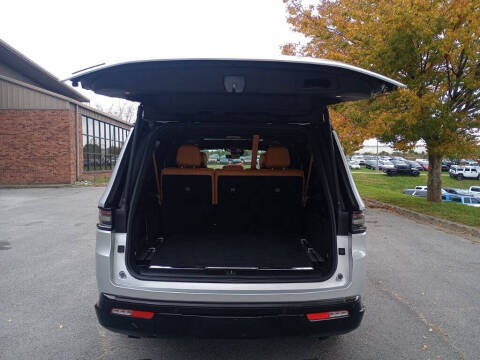 2023 Jeep Grand Wagoneer L Series III