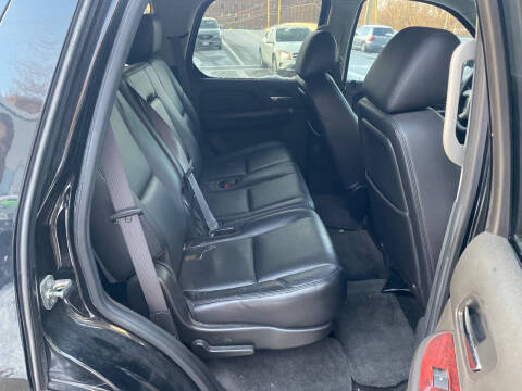 2011 Cadillac Escalade