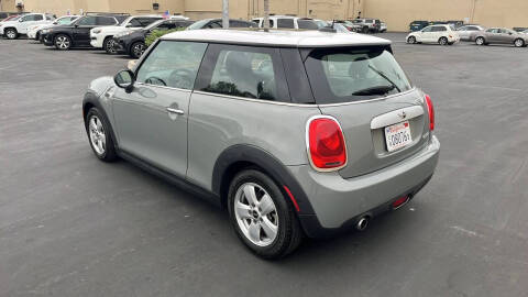 2015 MINI Hardtop 2 Door Cooper