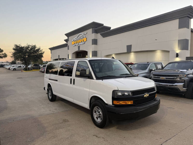 2023 Chevrolet Express LS 3500