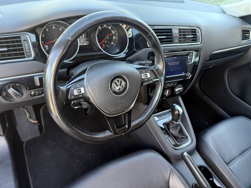 2016 Volkswagen Jetta 1.8T SEL Premium