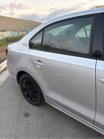 2015 Volkswagen Jetta