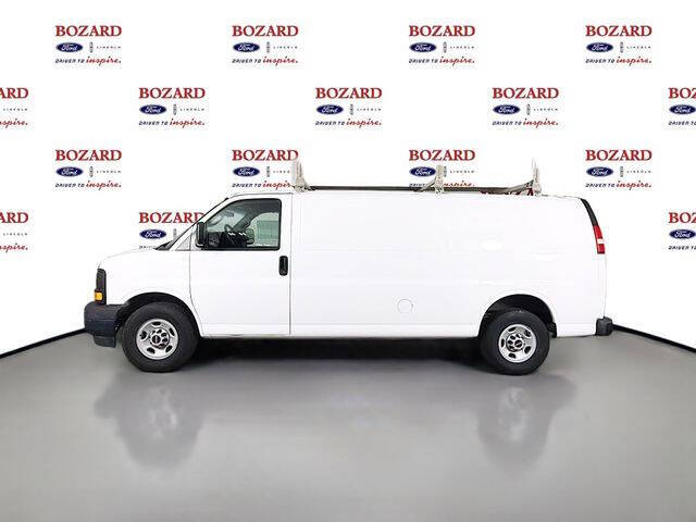 2017 GMC Savana 2500