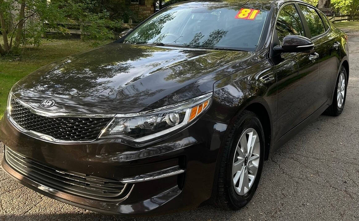 2018 Kia Optima for sale at Quality Cars Of South Elgin in South Elgin, IL