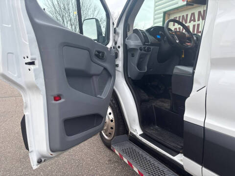2019 Ford Transit