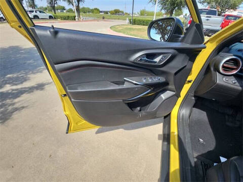 2025 Chevrolet Trax RS