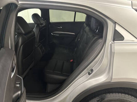 2021 Cadillac XT4 Premium Luxury