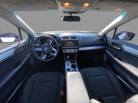 2017 Subaru Outback 2.5i