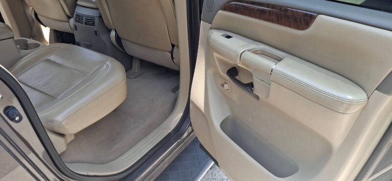 2013 Nissan Armada Platinum
