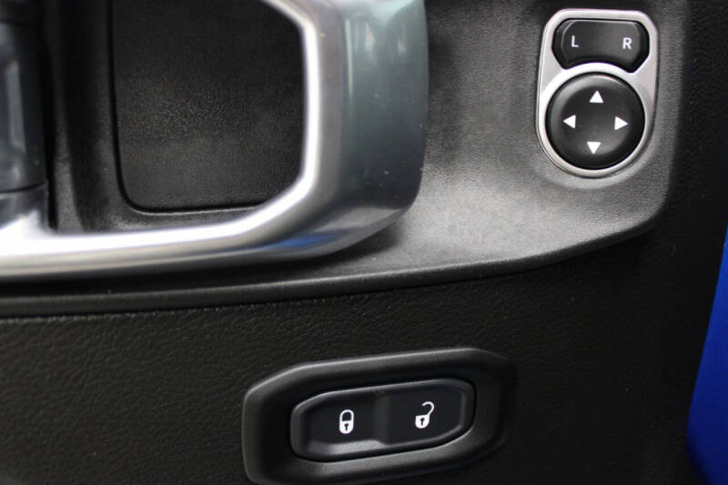 2023 Jeep Gladiator Willys