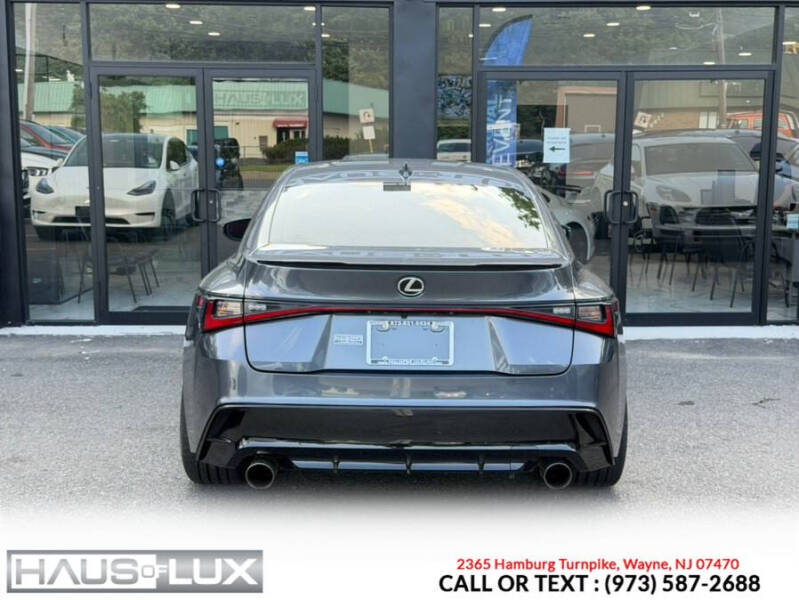 2022 Lexus IS 250C