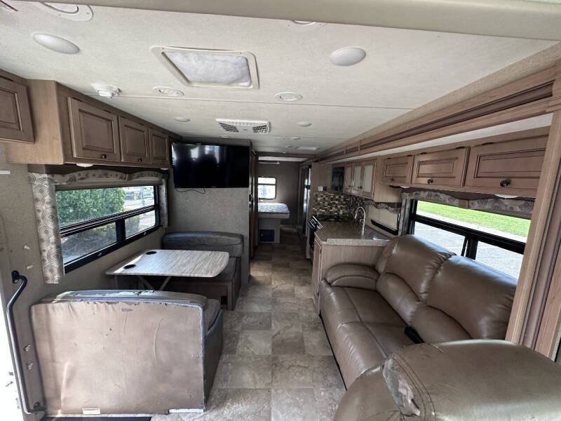 2018 Ford Motorhome Chassis