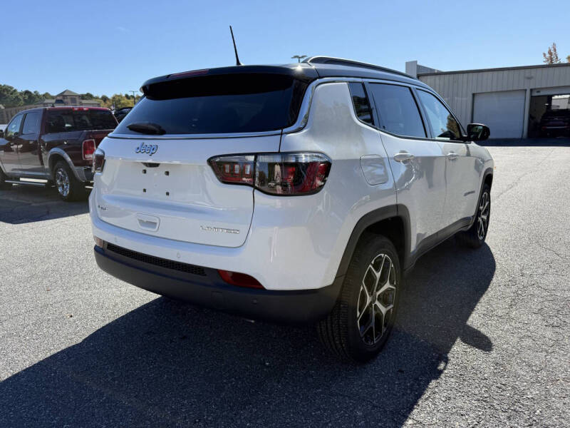 2026 Jeep Compass Limited Altitude