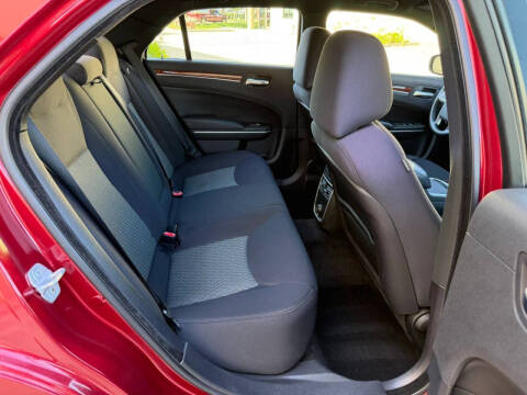 2012 Chrysler 300