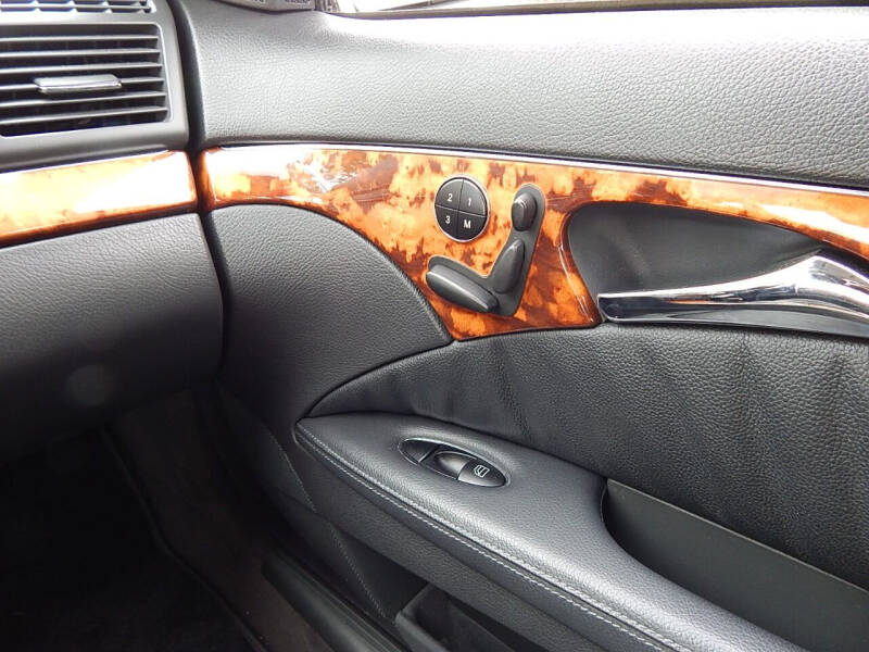 2004 Mercedes-Benz E-Class E 320